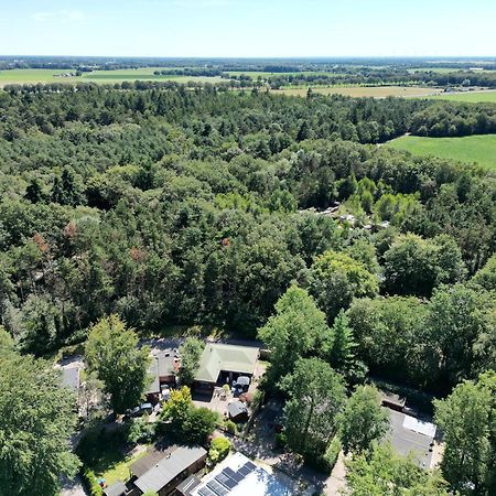 Gezellig Chalet Met 2 Slaapkamers Aan Bosrand Erm Exterior foto