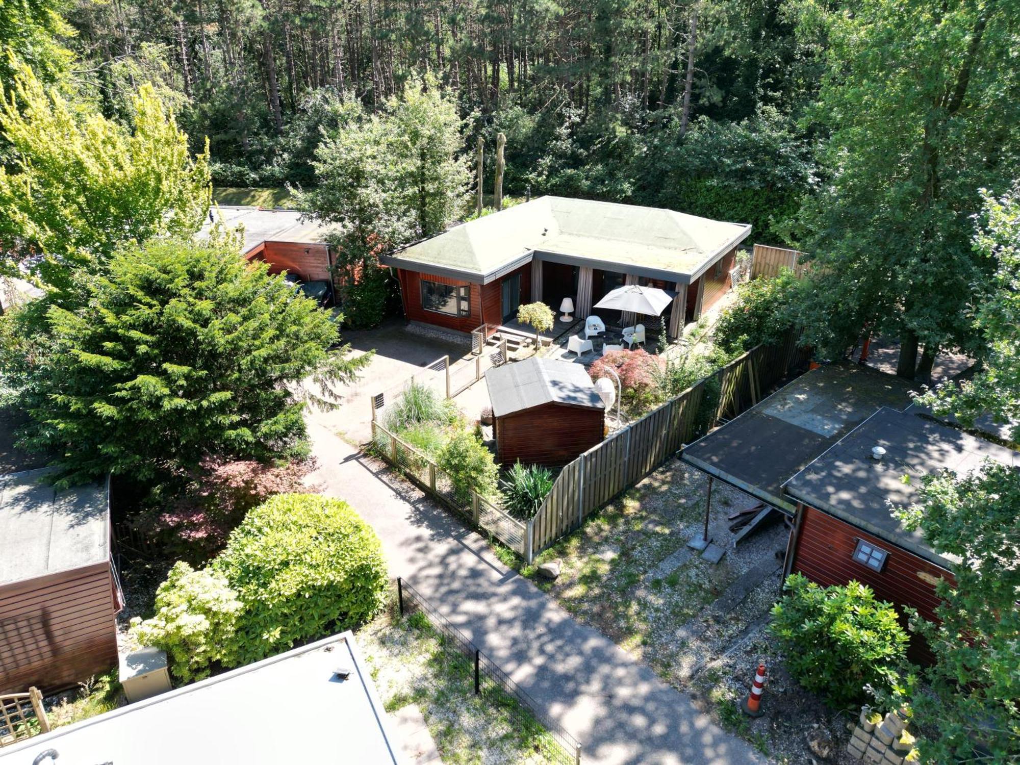 Gezellig Chalet Met 2 Slaapkamers Aan Bosrand Erm Exterior foto